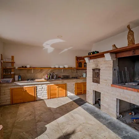 Marija-2 By Interhome * Dinjiška