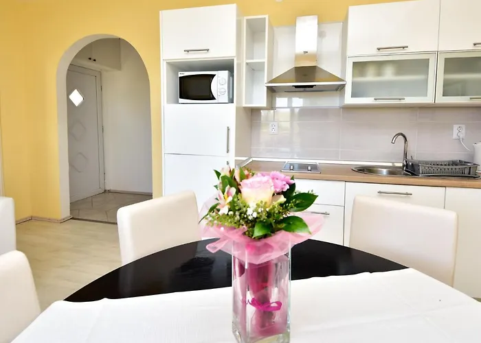 Marija-2 By Interhome Dinjiška